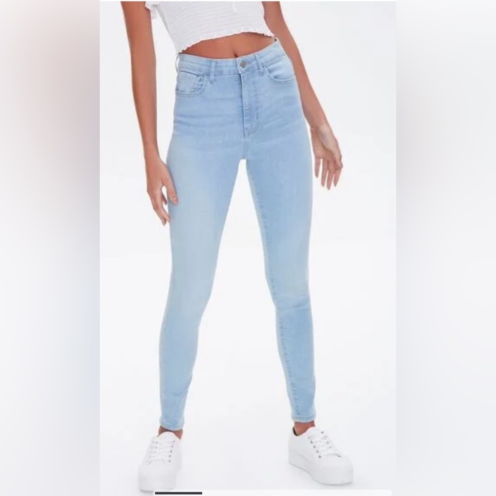 Forever 21 womens high rise skinny jeans *new & unworn with tags*